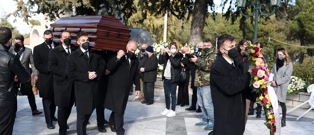 Αλέκος Φασιανός: Η Ελλάδα αποχαιρετά τον σπουδαίο ζωγράφο 