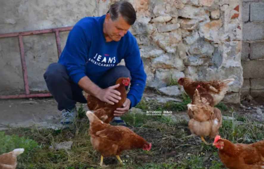 Αυγό... γίγας στο Ναύπλιο 