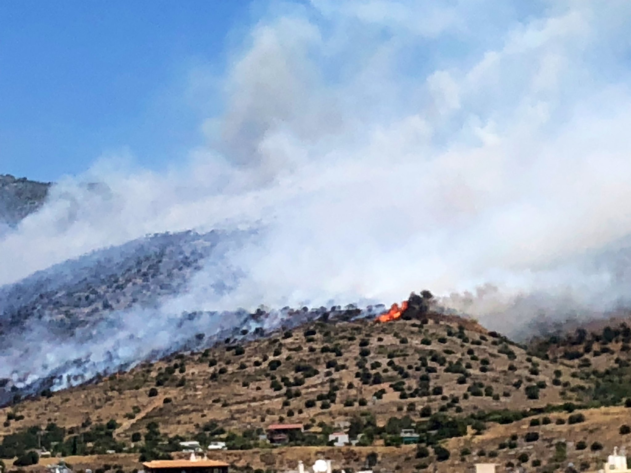 Φωτιά στην Άνω Γλυφάδα