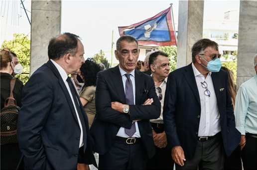 Το «τελευταίο αντίο» στον Σταύρο Ψυχάρη