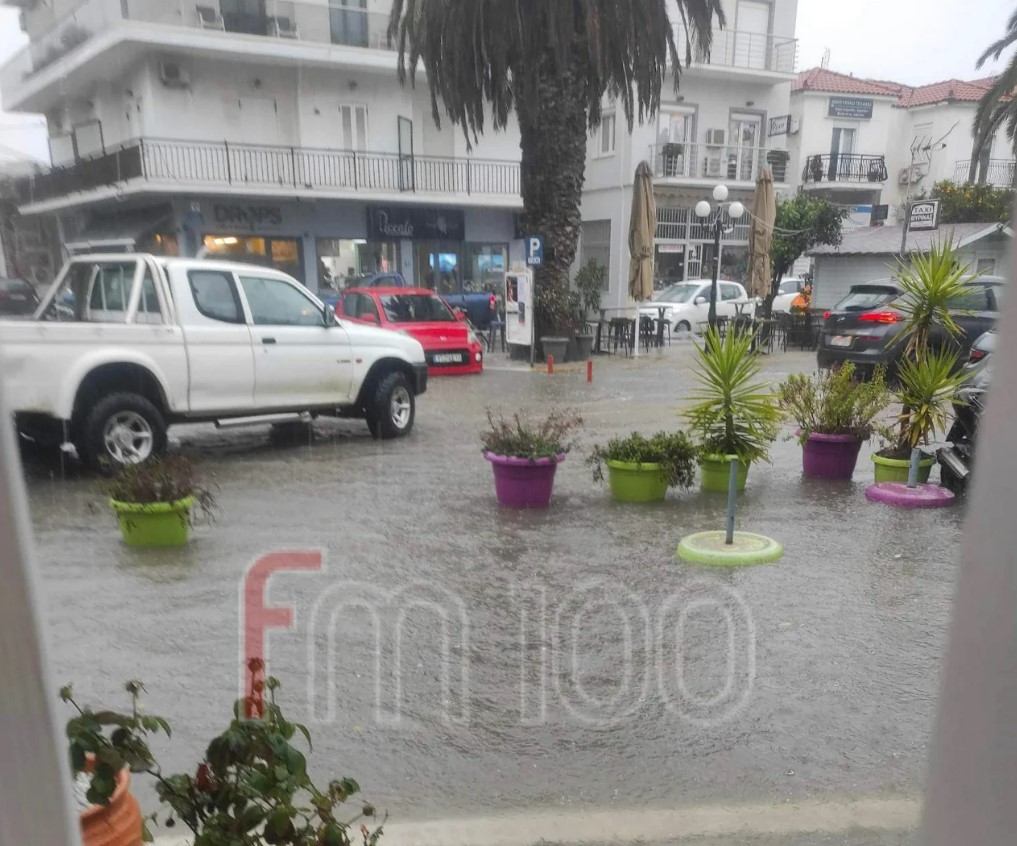 Κακοκαιρία «Άριελ»: Προβλήματα σε Θεσσαλονίκη και Λήμνο