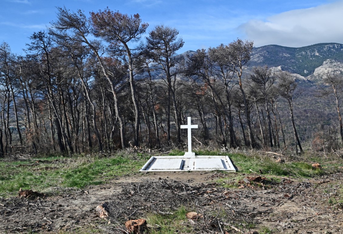 Τέως βασιλιάς Κωνσταντίνος: Πυρετώδεις εργασίες στο Τατόι για την ταφή τη Δευτέρα 