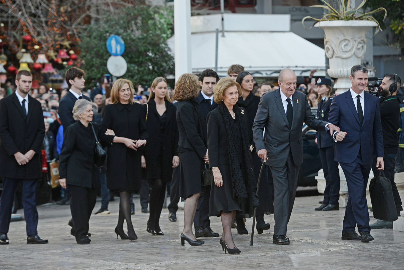 Ποιοι βασιλιάδες και ποιοι πρίγκιπες βρίσκονται στη Μητρόπολη