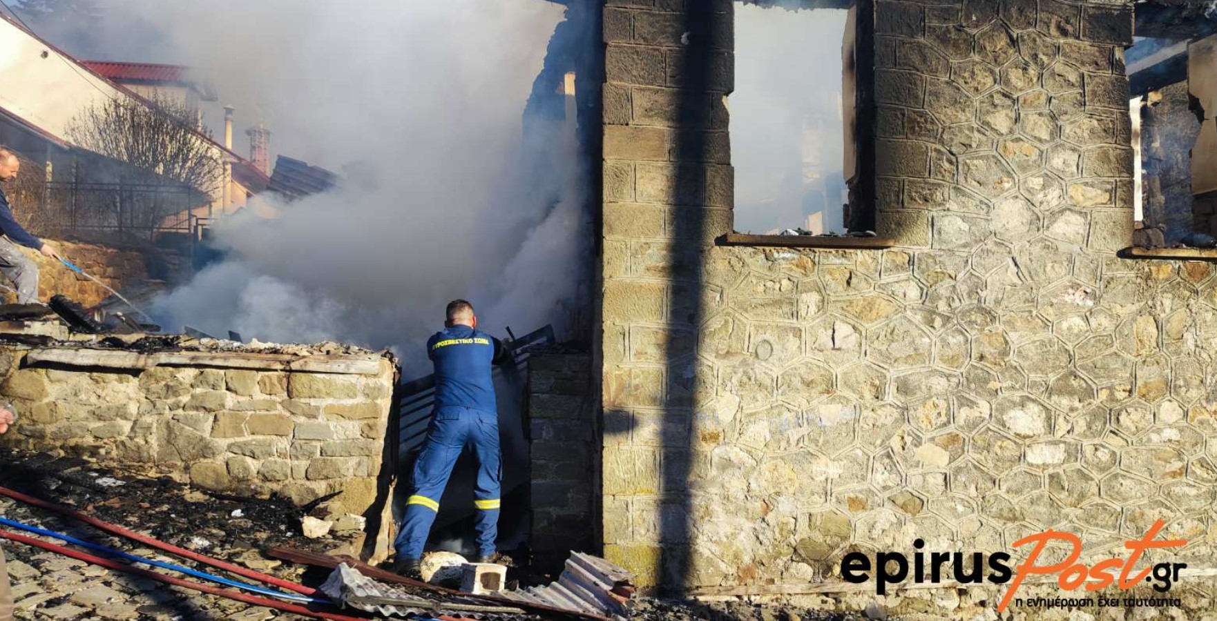 Την πόρτα του Καραμανλή «χτυπά» ο Κύρτσος