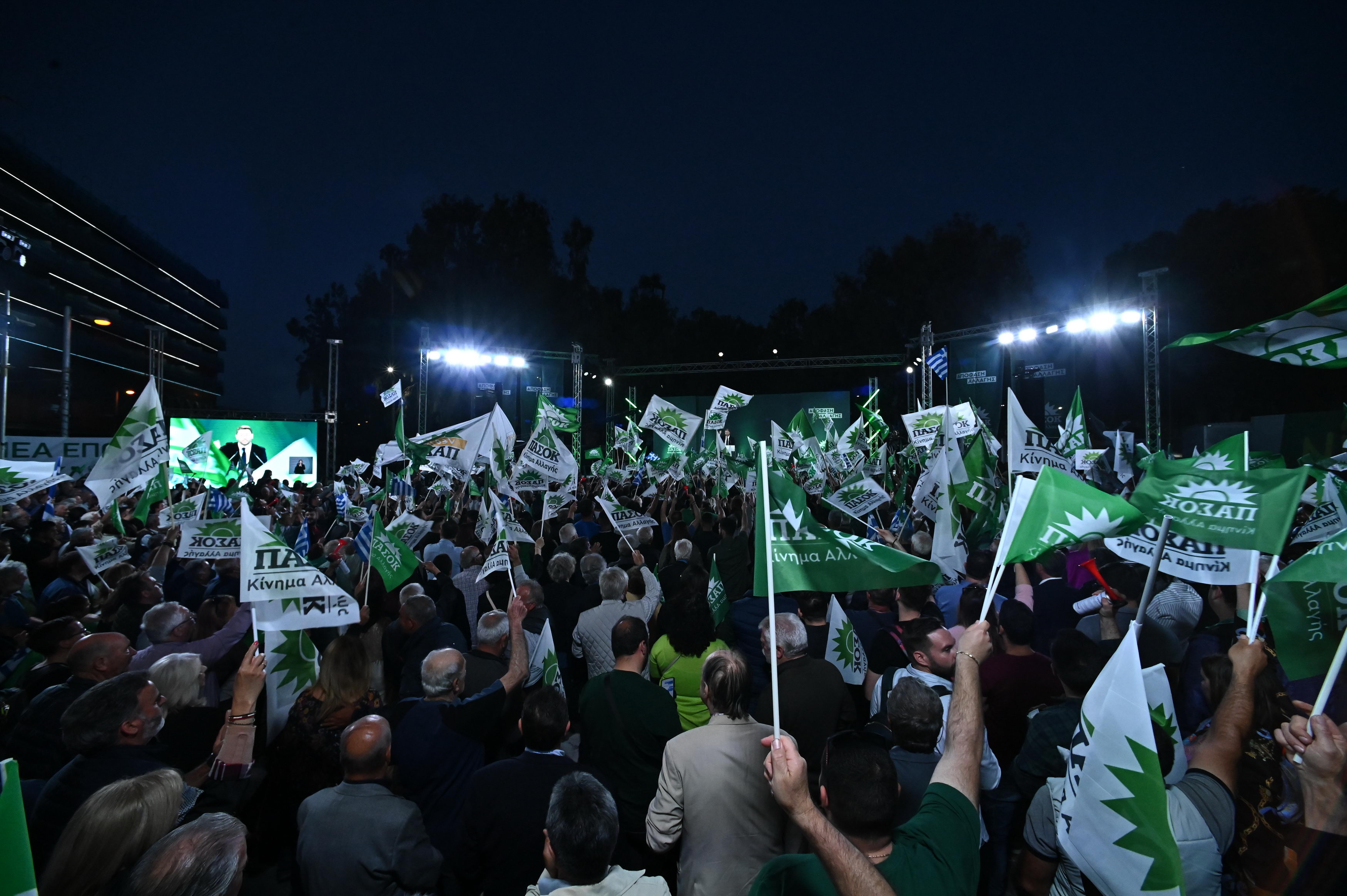 Ανδρουλάκης: «Ο αδίστακτος κ. Τσίπρας κάλεσε να τον ψηφίσουν οι παραστρατημένοι ψηφοφόροι της Χρυσής Αυγής»