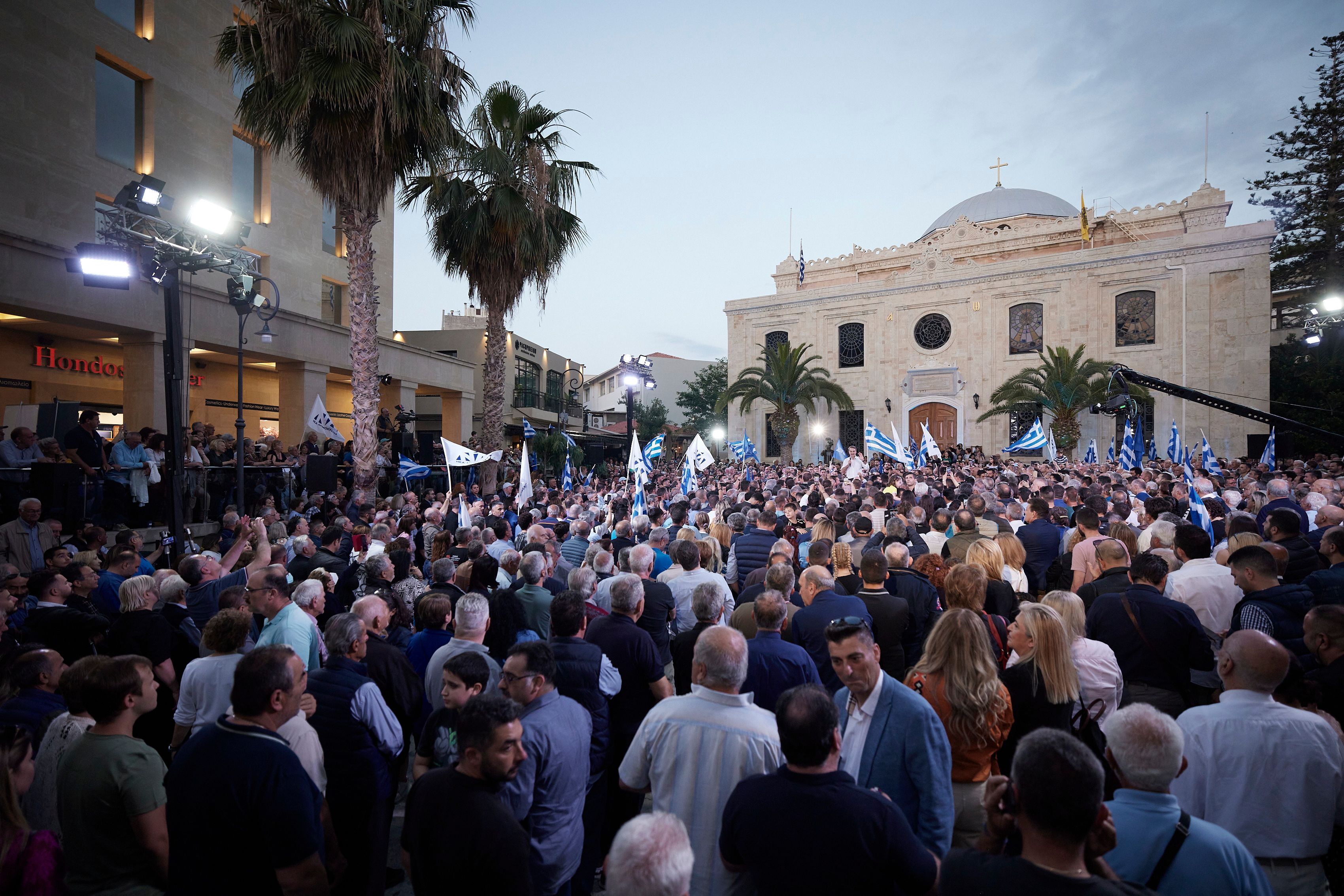 Μητσοτάκης: «Τους συνέτριψε ο λαός, ηττήθηκαν για τα γνωστά τους ψέματα και παραμύθια»