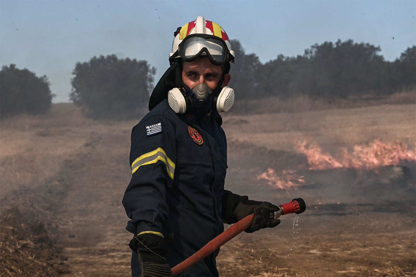 Φωτιά στη Μαγνησία: Εκκενώνονται η Νέα Αγχίαλος και άλλοι πέντε οικισμοί