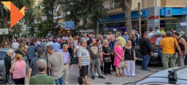 Κορυδαλλός: Κοσμοσυρροή στα εγκαίνια του Στέφανου Χρήστου