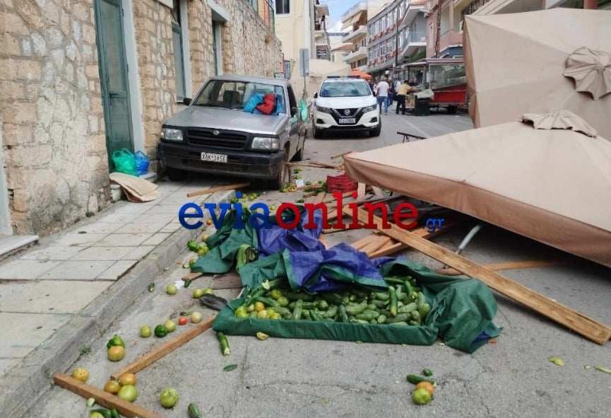 Εύβοια: Αυτοκίνητο με 92χρονο οδηγό «μπούκαρε» σε λαϊκή αγορά