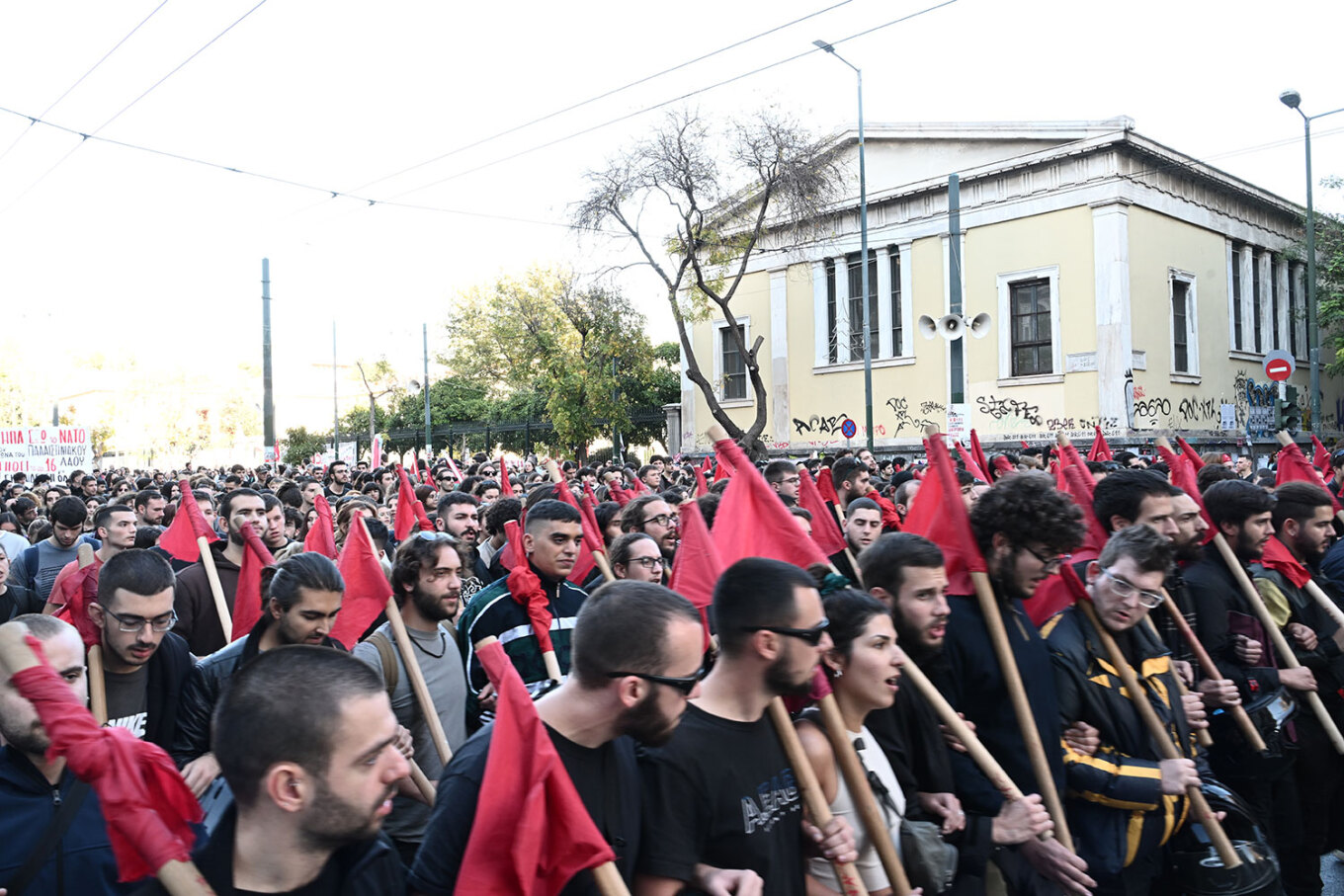 Πολυτεχνείο: Στην πρεσβεία των ΗΠΑ η πορεία