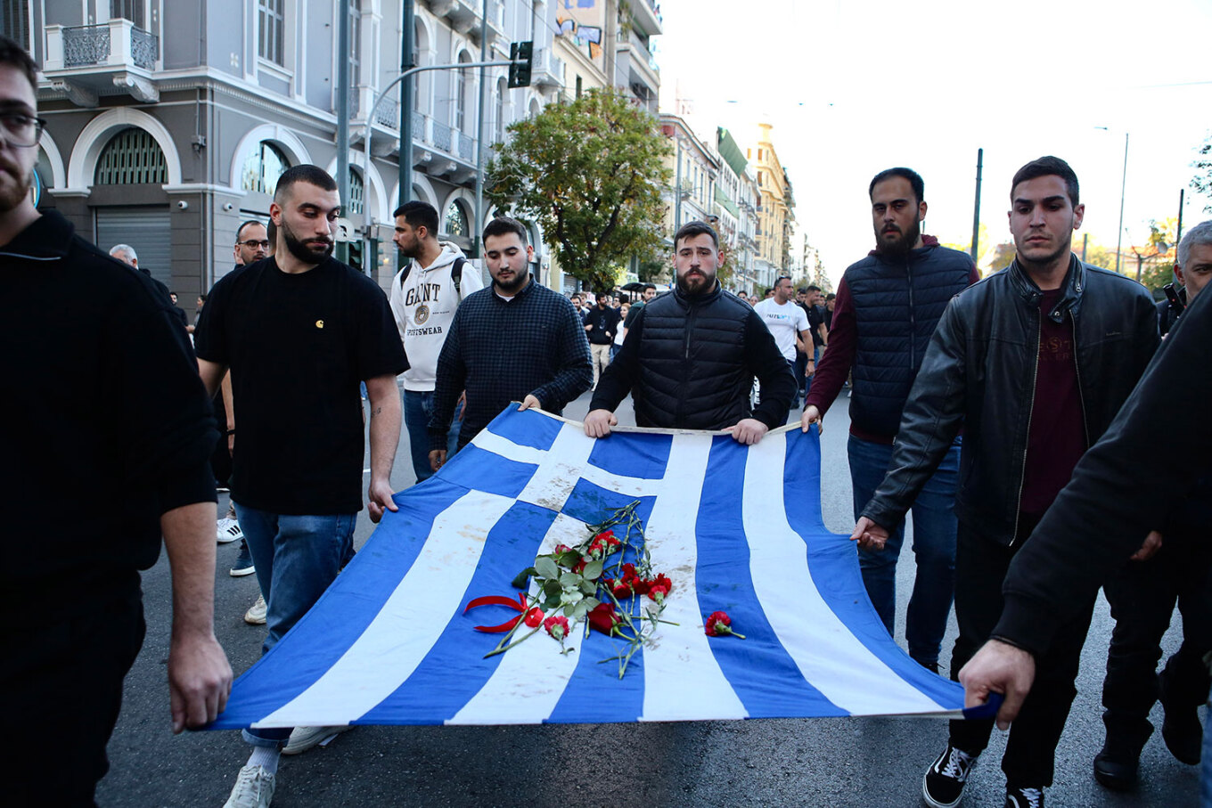 Πολυτεχνείο: Στην πρεσβεία των ΗΠΑ η πορεία