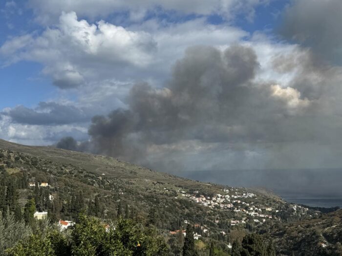 Φωτιά στην Άνδρο