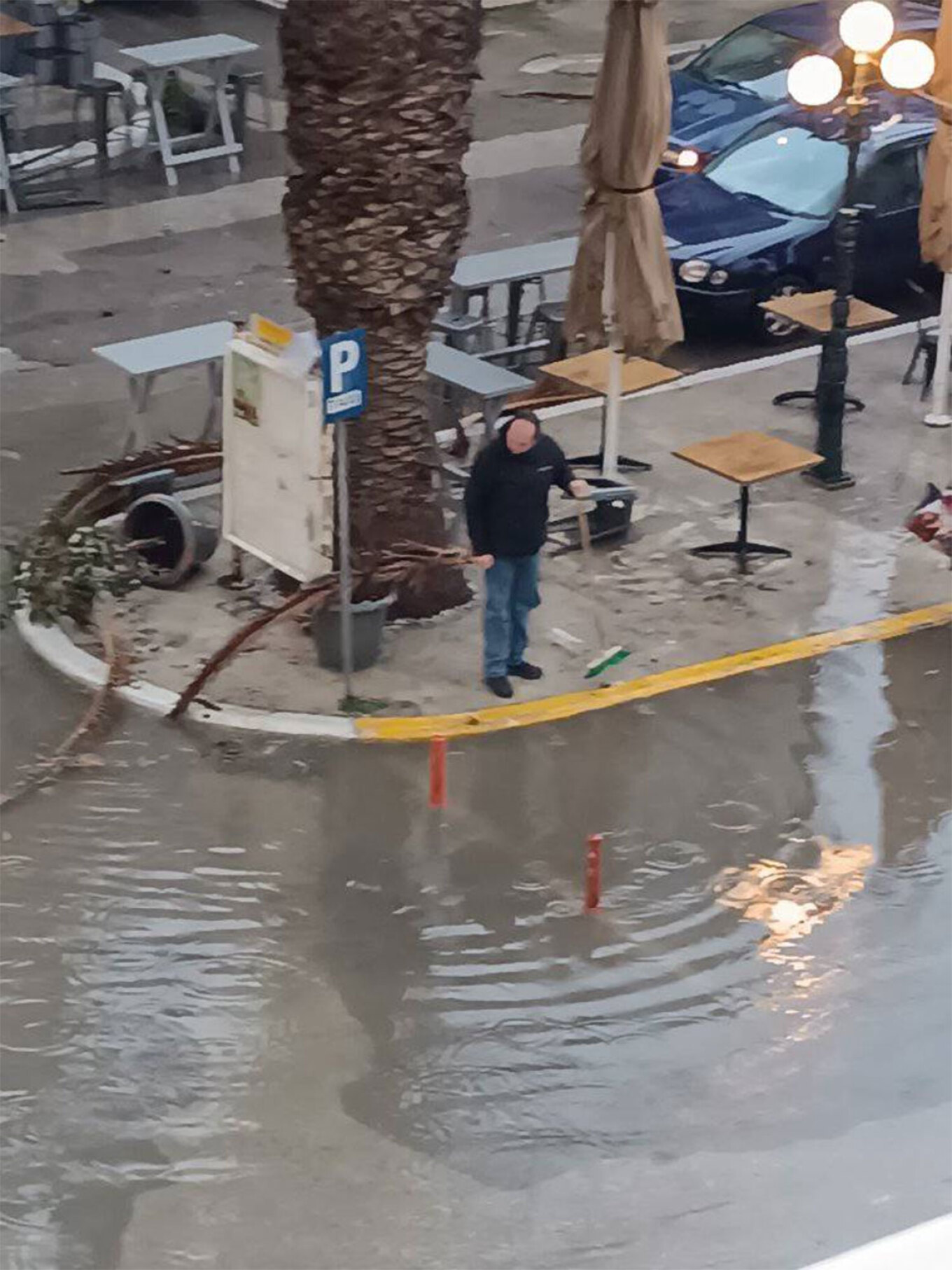 Προβλήματα από την κακοκαιρία και σε Λήμνο και Εύβοια