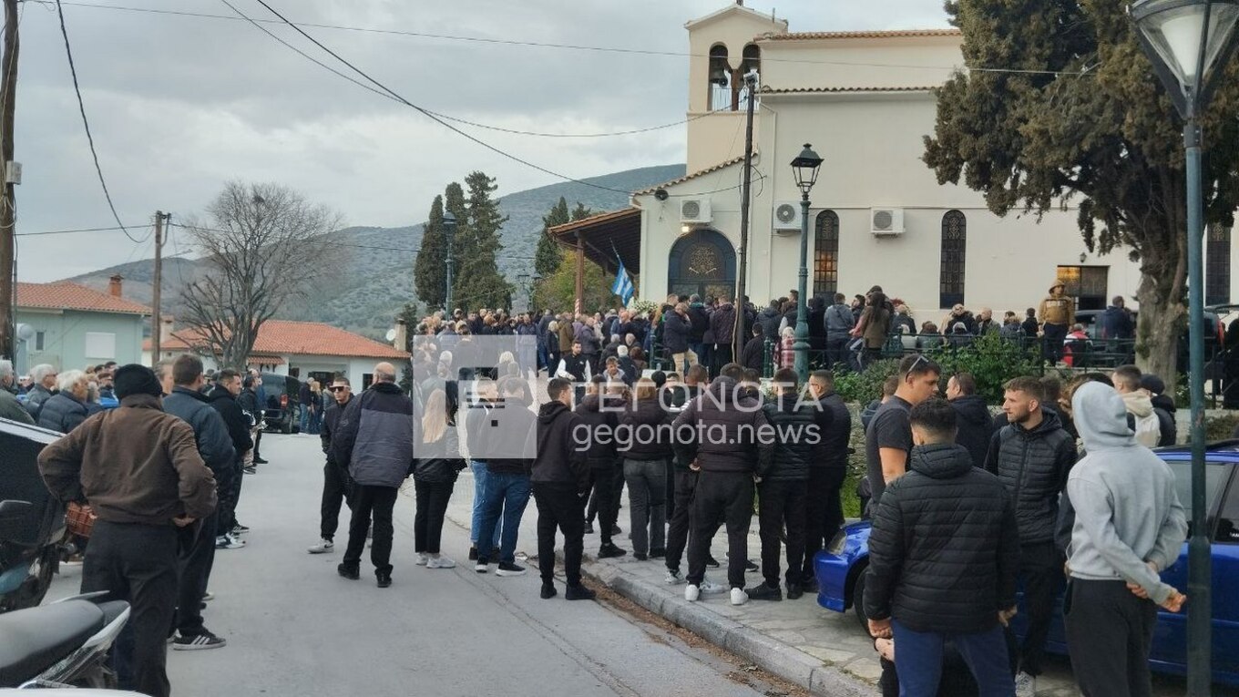 Μαγνησία: Το «τελευταίο αντίο» στο αδικοχαμένο ζευγάρι