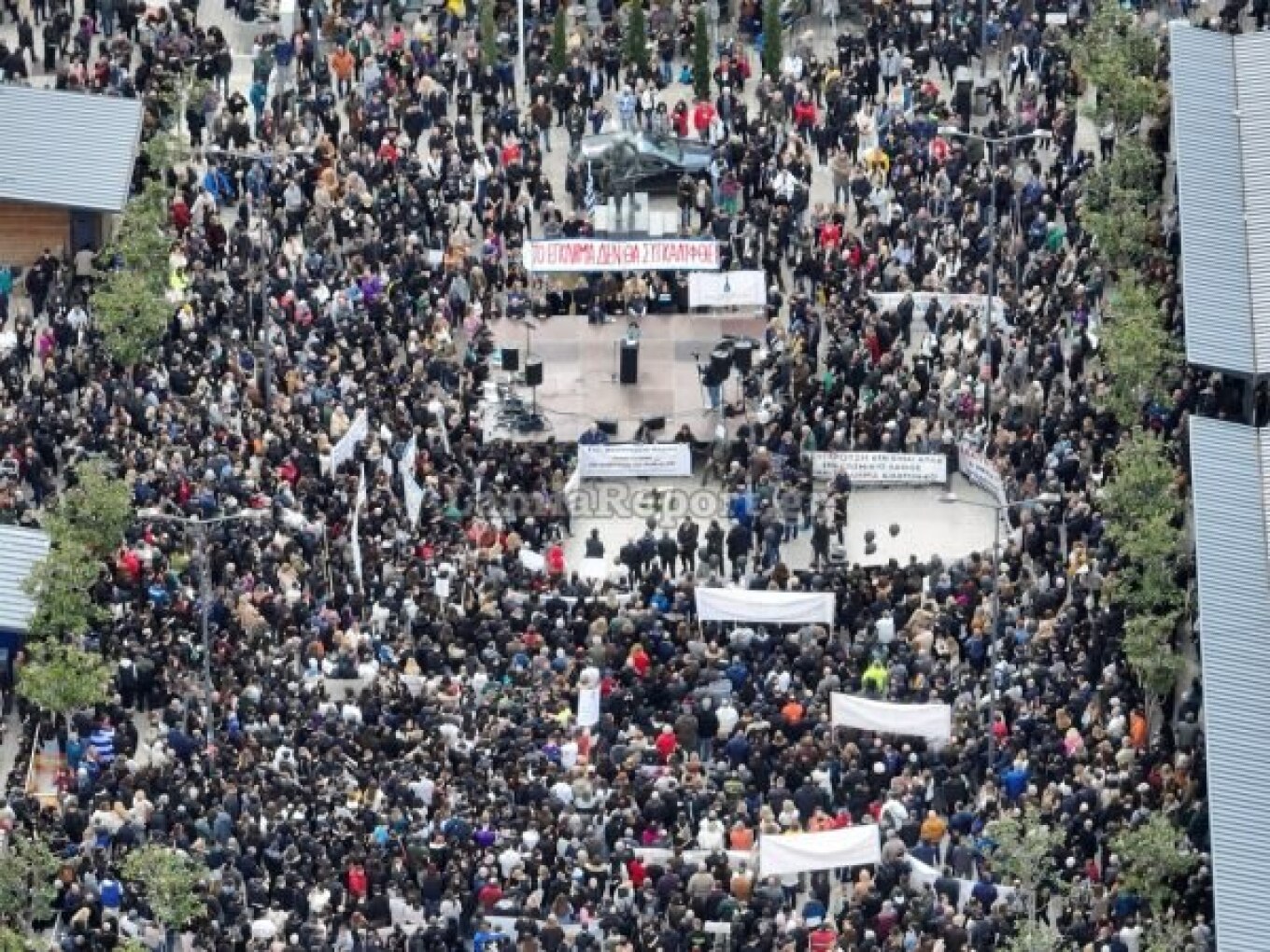 Μεγαλειώδεις συγκεντρώσεις σε όλη την Ελλάδα 