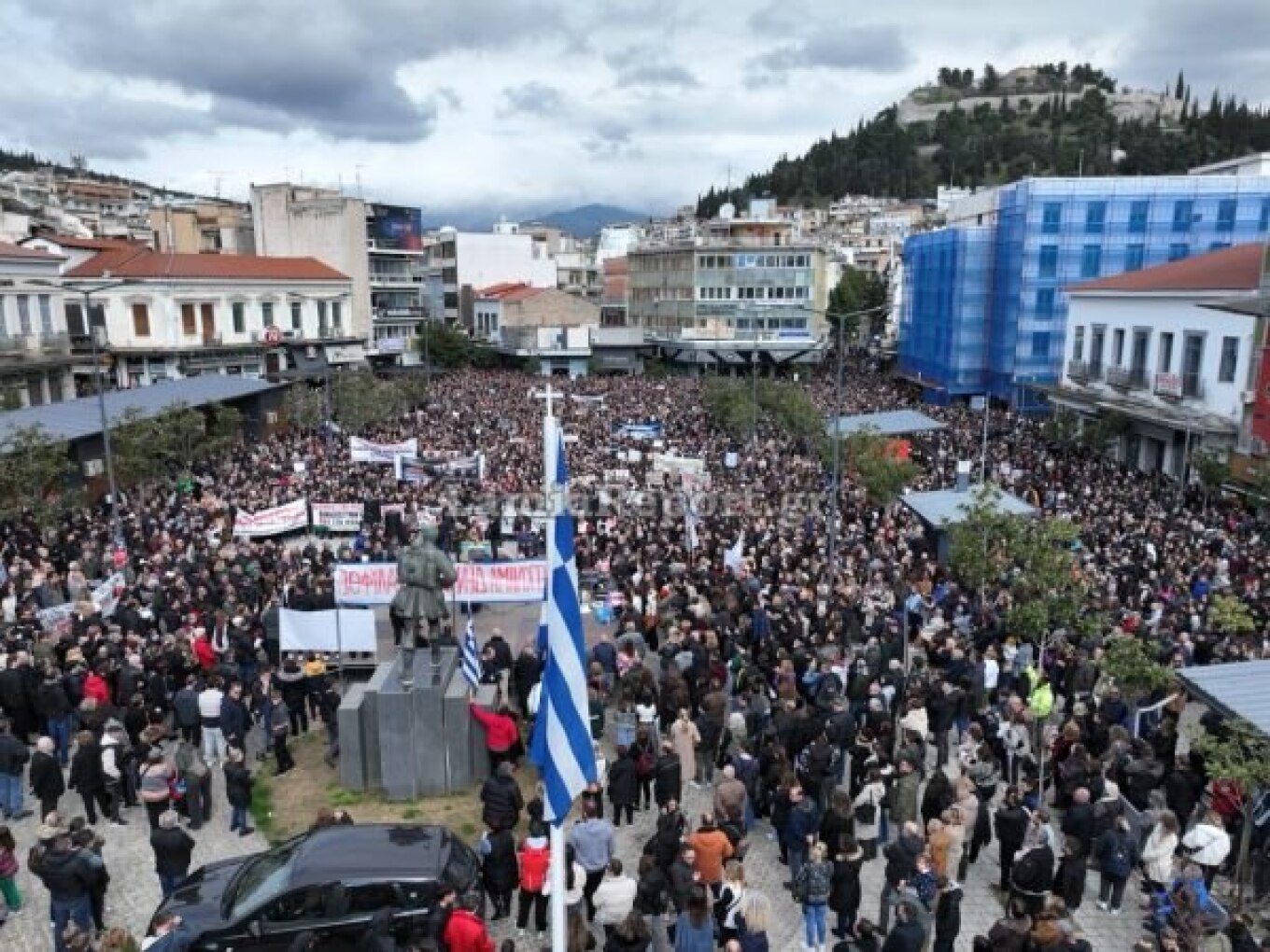 Μεγαλειώδεις συγκεντρώσεις σε όλη την Ελλάδα 