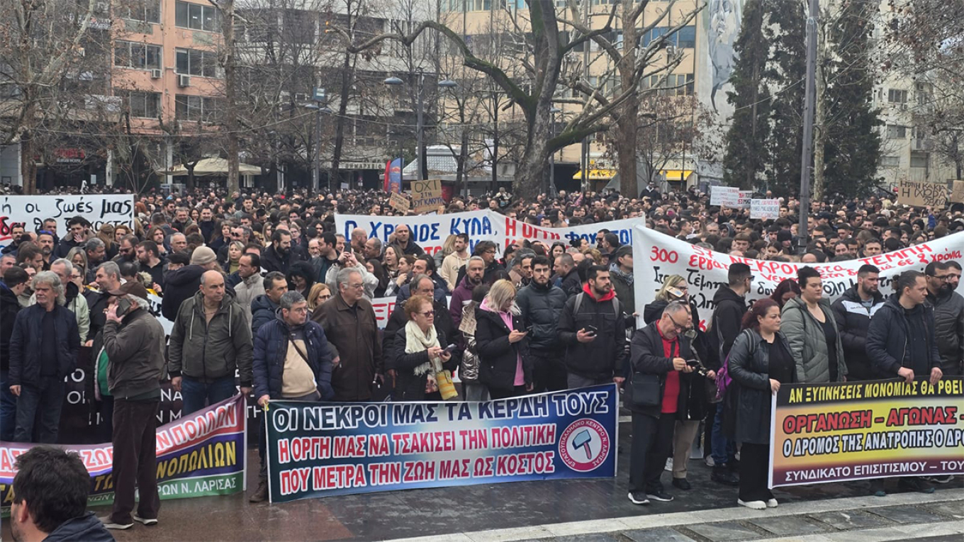 Μεγαλειώδεις συγκεντρώσεις σε όλη την Ελλάδα 